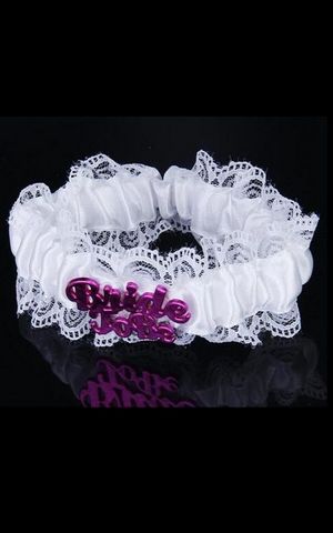 B047 The new bride to be letters bridal party decoration white leg circle